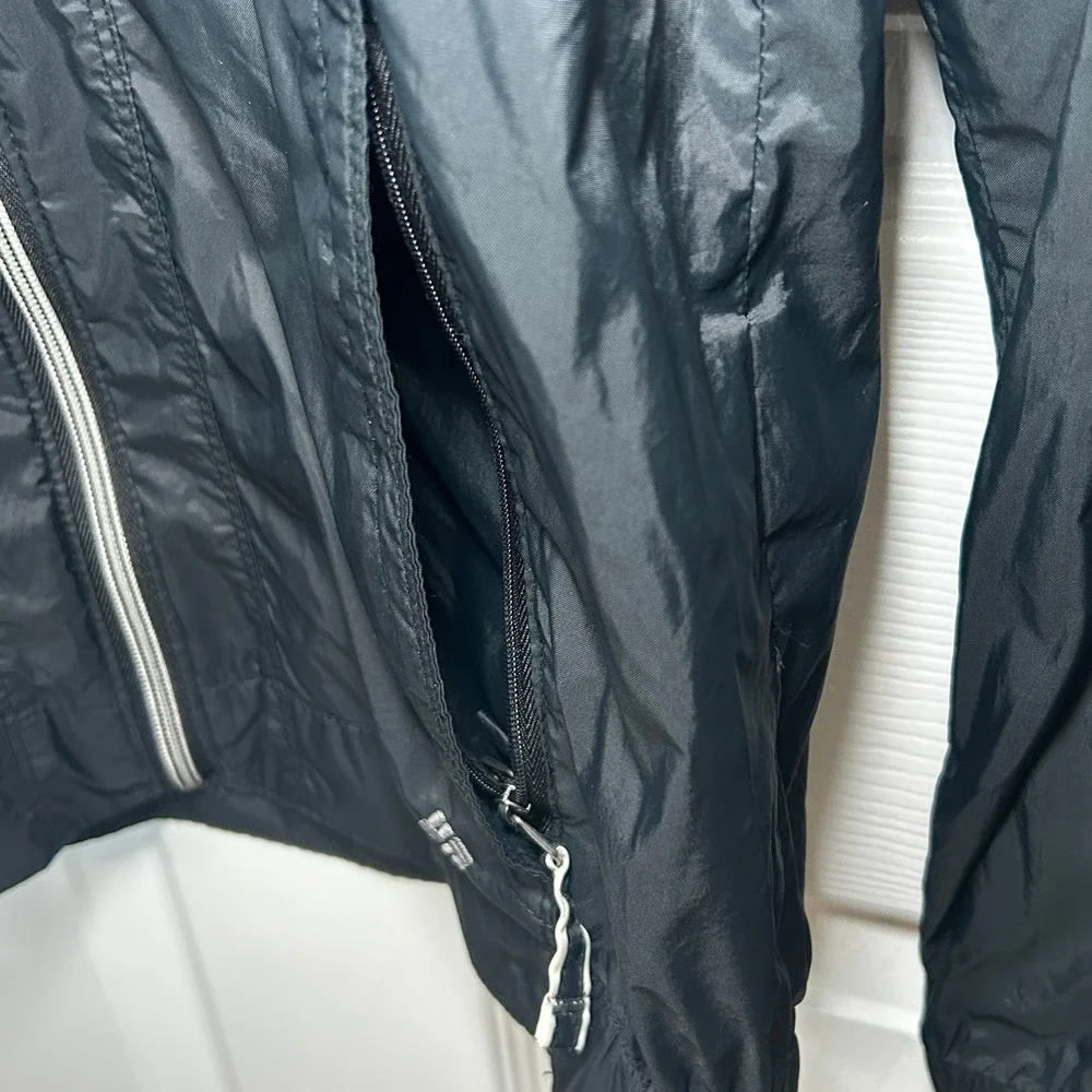 Columbia Mens Jacket Small Windbreaker Zip Hooded Black‎ Lightweight OmniShield